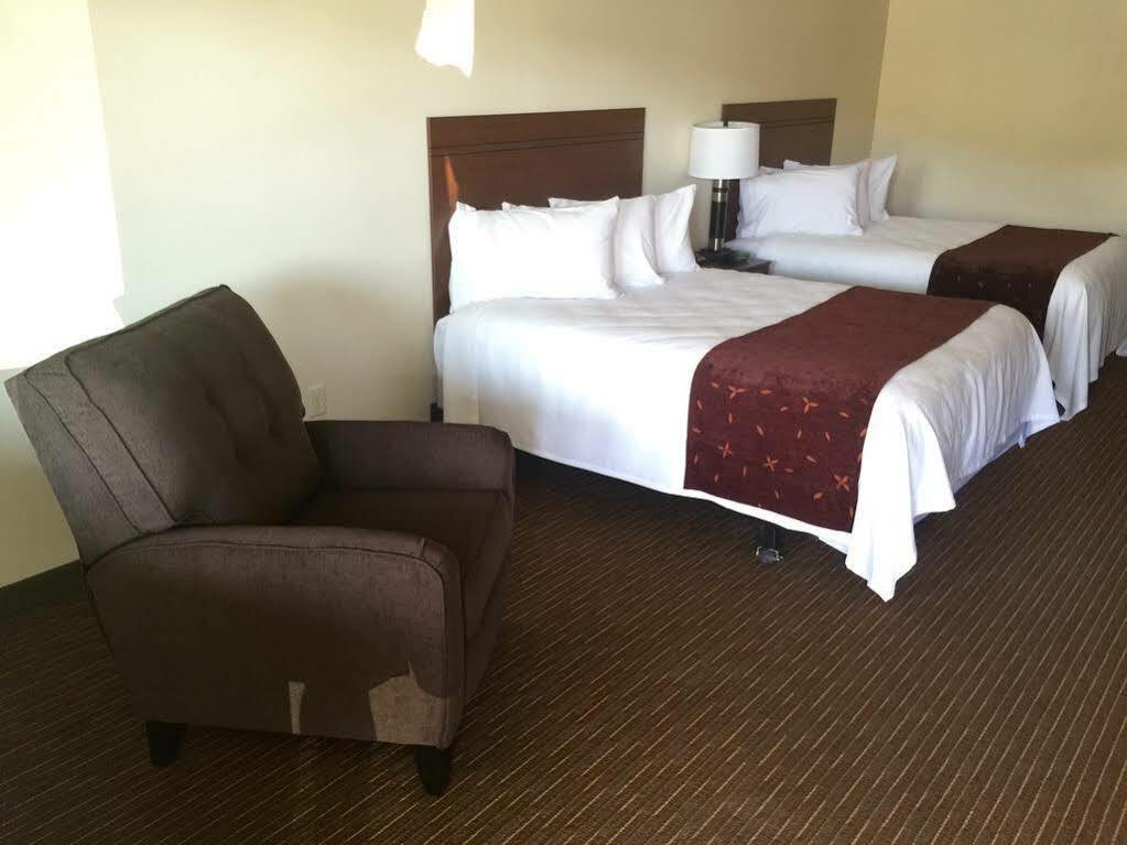 Yellowstone Big Rock Inn การ์ดีเนอร์ ภายนอก รูปภาพ